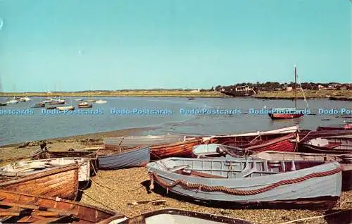 R524173 Slaughden Quay Aldeburgh FWP 028 F W Pawsey An Artistic Card 1979