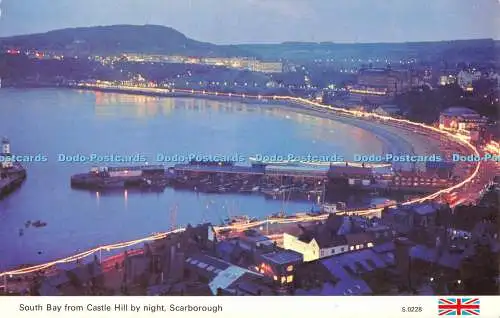 R526526 Scarborough South Bay von Castle Hill bei Nacht E T W Dennis Photocolour