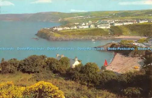 R526848 Aberporth Point and Village Penrodyn Photo Precision Limited Colourmast