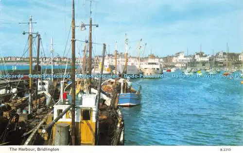 R522911 Bridlington The Harbour E T W Dennis