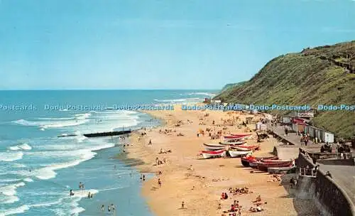 R523163 Cromer East Beach D Constance Vita Nova