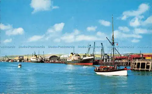 R524944 Newhaven The Harbour Coastal Cards D Constance