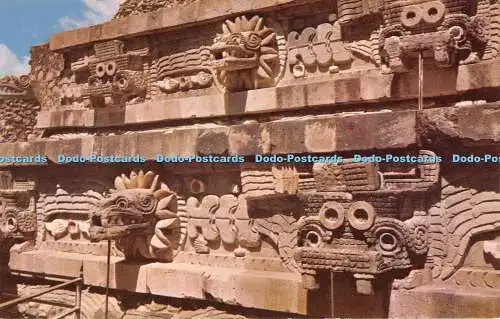 R525210 Tafel am Quetzalcoatl Tempel Foto Mexicana