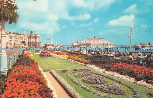 R525529 Carpet Gardens Eastbourne D V Bennett 1975 10012