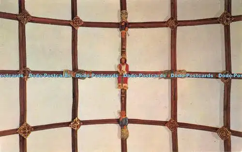 R526018 St Marys Church Tenby geschnitzte Holzfiguren in Decke von Nave Precision