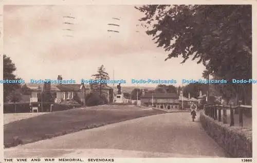 R718430 Sevenoaks The Vine and War Memorial J Salmon Sevenoaks 1947