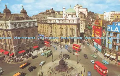 R718667 London Piccadilly Circus The Photographic Greeting Card Natural Colour P