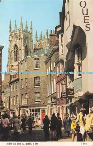 R718675 York Petergate and Minster E T W Dennis Scarborough London 1974