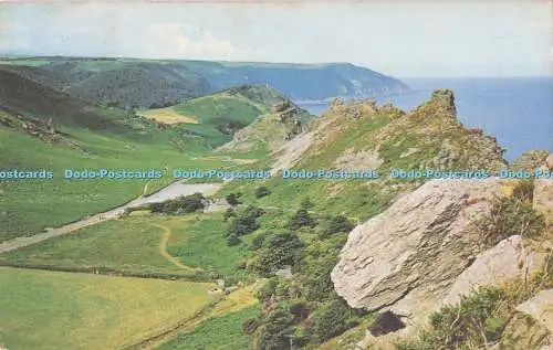R718695 Lynton Das Tal der Felsen Postkarte