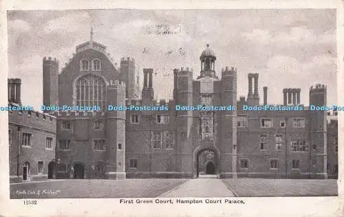 R719378 Hampton Court Palace First Green Court G P