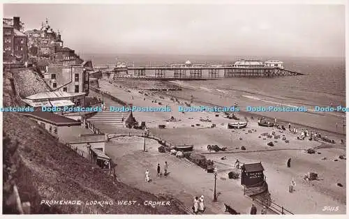 R720099 Cromer Norfolk Promenade Blick nach West C Munday und Co RP