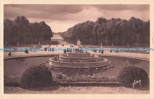 R722797 Versailles Bassin de Latone et Allee Royale Yvon Paris