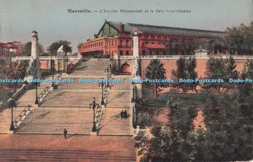 R722817 Marseille L Escalier Monumental et la Gare Saint Charles A Tardy