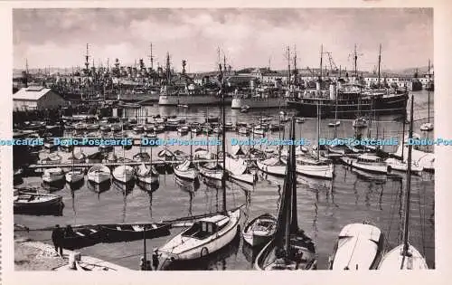 R722854 Toulon Vue Sur le Port Les Belles Editions Francaises C A P