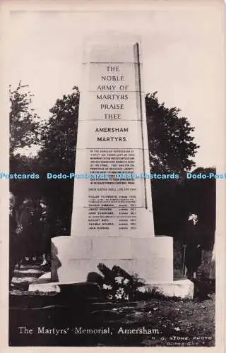 R721046 Amersham The Martyr Memorial H G Stone Farnham