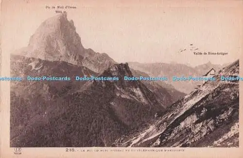 R725275 Le Pic Ud Midi D Ossau Vu du Telepherique D Artouste Labouche Freres Tou