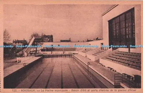 R725320 Bordeaux La Piscine Municipale Bassin d ete et Porte d entree de la Pisc