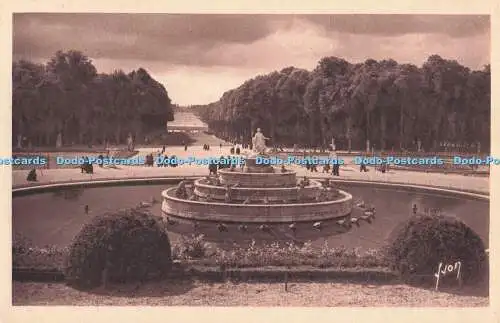 R725454 Versailles Bassin de Latone et Allee Royale Yvon Paris