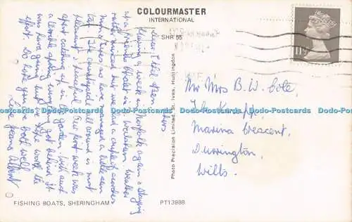 R726893 Sheringham Fischerboote Foto Precision Colourmaster International