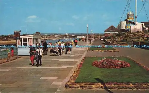 R727090 Littlehampton Arun Parade D Constance 1974