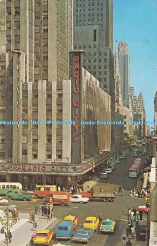 R726237 New York City Radio City Music Hall Manhattan Postkarte Broadway N Y C D