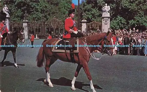 R727432 London H M The Queen at Trooping The Colour Ceremony The Photographic Gr