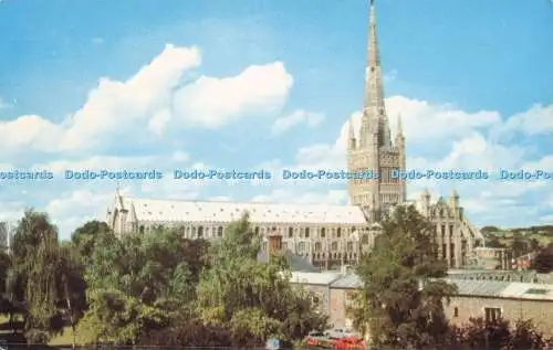 R728298 Norwich Cathedral Jarrold Postkarte