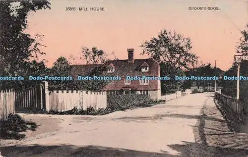 R722434 Groombridge Mill House Postkarte