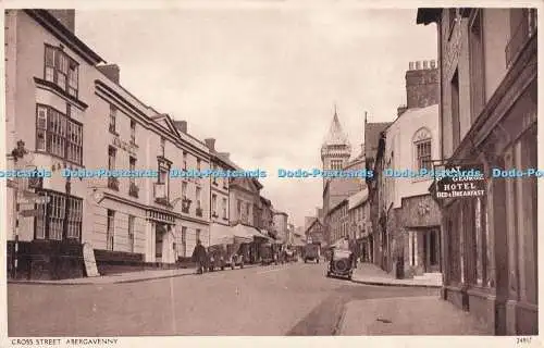 R722199 Abergavenny Cross Street Postkarte