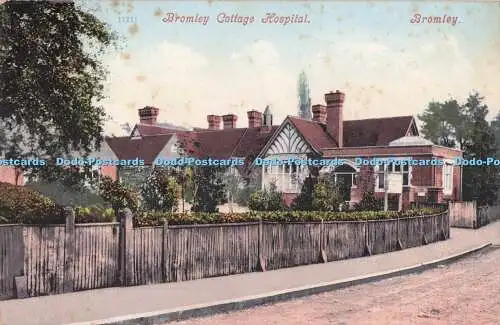 R722166 Bromley Bromley Cottage Hospital