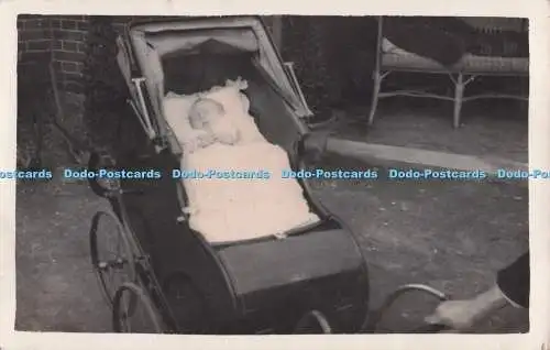 R728669 Baby Schlaf Postkarte