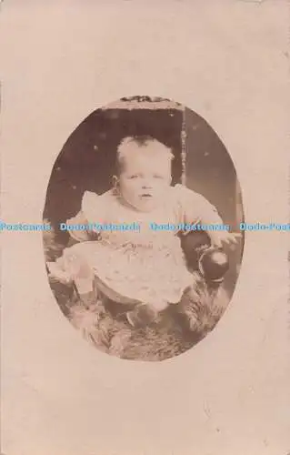 R730711 Baby Postkarte