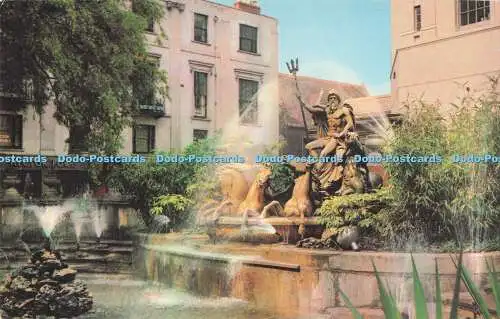 R731610 Cheltenham The Neptune Fountain Photo Precision Colourmaster Internation