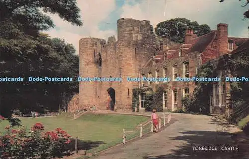 R731737 Tonbridge Castle J Salmon Sevenoaks