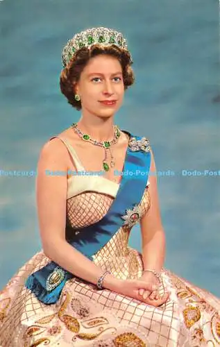 R528244 Her Majesty Queen Elizabeth II John Hinde Baron Studios