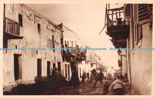 Postkarte R537419 Straße zwischen Häusern