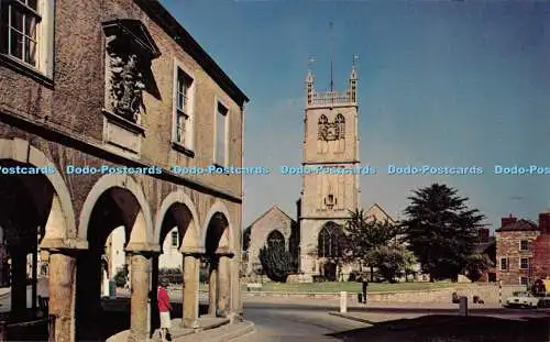 R537512 WHS 4338 Markthalle und Pfarrkirche Dursley Cotswold Markt Plastichr