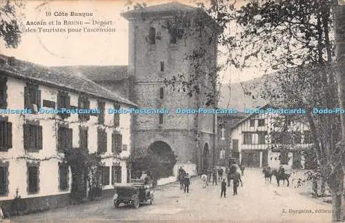 R532819 Ascain et la Rhune Depart des Touristes pour l ascension J Dargains 1922