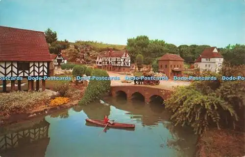 R532417 Southsea Market Hall Ambleforth Bridge The Model Village Lumps Fort Jarr