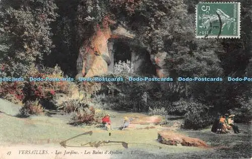 R539105 Versailles Les Jardins Les Bains d Apollon LL 47