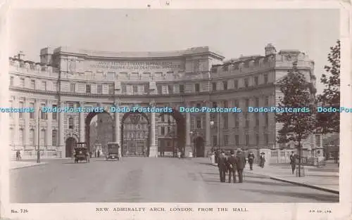 R536609 London New Admiralty Arch From the Mall The Regent Photographic Series N