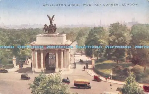 R539552 Wellington Arch Hyde Park Corner London D F und S