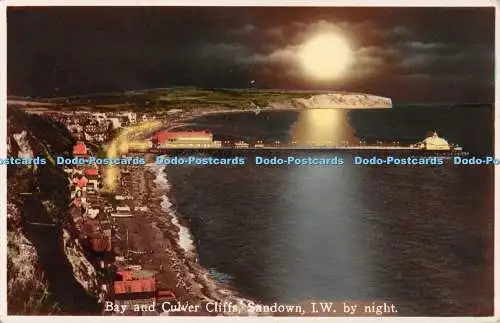 R537063 Sandown Bay and Culver Cliffs Bu Night Nigh Echtfoto Postkarte