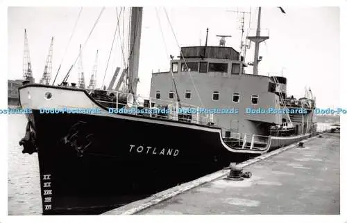 R537141 British m v Totland Built 1952 In Royal Victoria Deck London