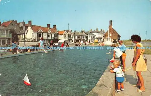 R547632 Aldeburgh Yacht Pond and Moot Hall F W Pawsey eine künstlerische Karte