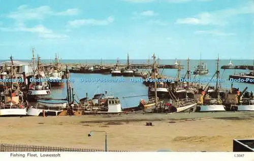 R547689 Lowestoft Fishing Fleet E T W Dennis Photocolour