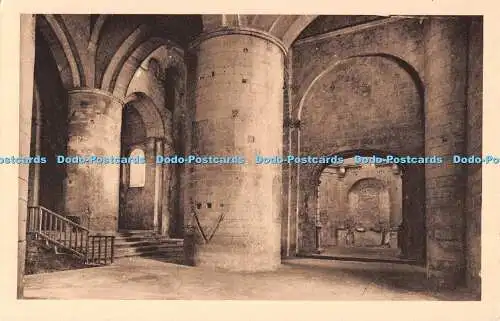 R550762 Arles Les Alyscamps Interieur de la Chapelle Saint Honorat d Art Magali