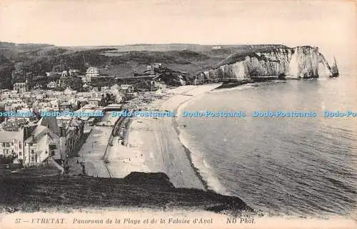 R550931 Etretat Panorama de la Plage et de la Falaise d Aval ND Phot