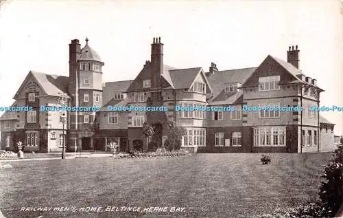 R551000 Herne Bay Railway Men Home Beltinge 1914