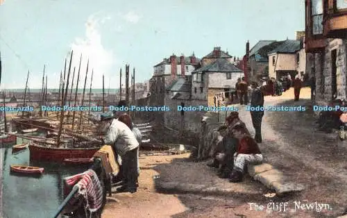 R551228 Newlyn The Cliff F Frith Postkarte